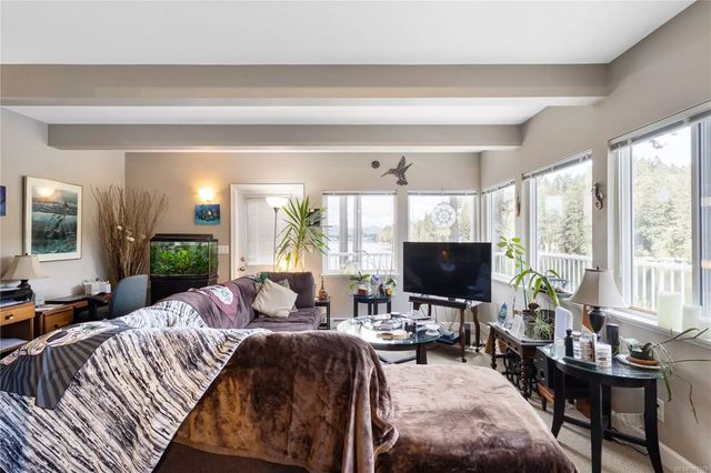 3 of 73 - 3614 Norwell Dr, Nanaimo, BC