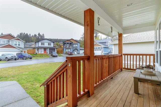 2 of 27 - 1711 Chaplin St 9, Crofton, BC