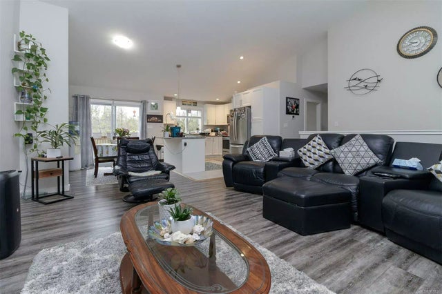 5 of 27 - 1711 Chaplin St 9, Crofton, BC