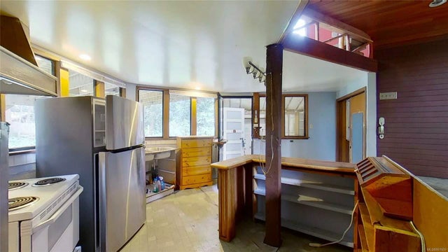 4 of 34 - 320 Spruce Ave, Gabriola Island, BC