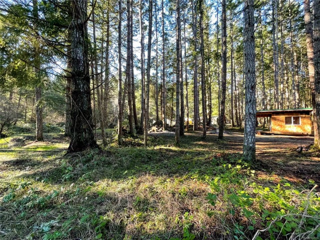 1 of 17 - Lt 57 Violet Cres, Gabriola Island, BC