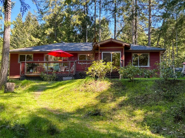 1 of 27 - 387 Stephens Rd, Gabriola Island, BC