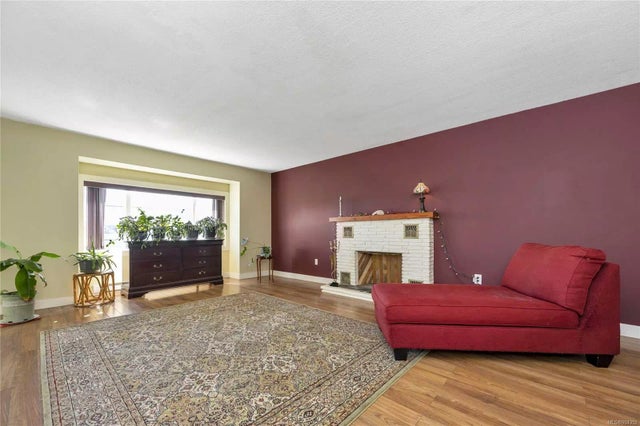 3 of 32 - 8032 York Ave, Crofton, BC