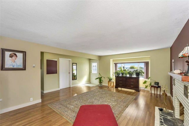 5 of 32 - 8032 York Ave, Crofton, BC