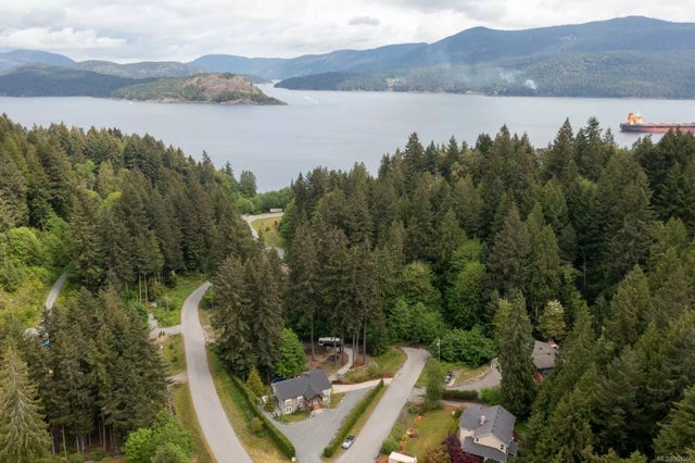 2 of 52 - 1075 Paradise Close, Cowichan Bay, BC