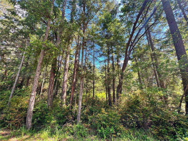 2 of 24 - Lt 1 James Way, Gabriola Island, BC