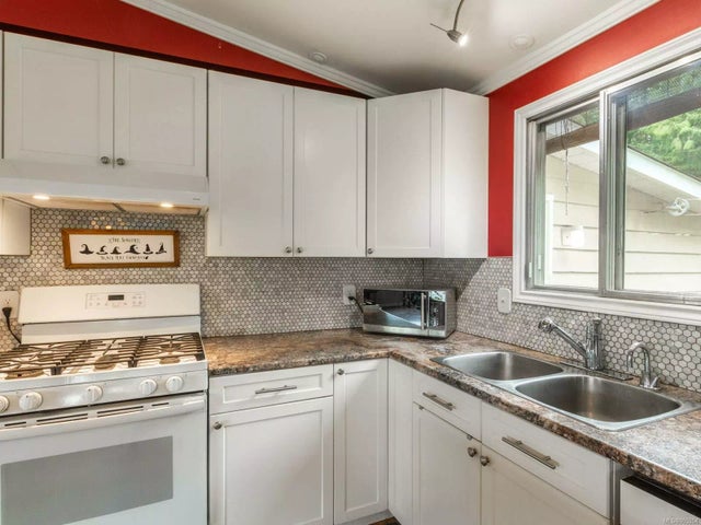 1 of 41 - 7998 Osborne Bay Rd, Crofton, BC