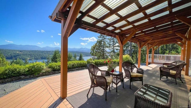 2 of 39 - 1115 Coats Dr, Gabriola Island, BC