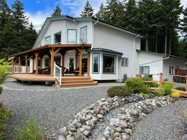 4 of 39 - 1115 Coats Dr, Gabriola Island, BC