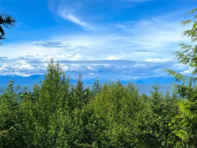 1 of 26 - Lt 5 Cameo Dr, Gabriola Island, BC