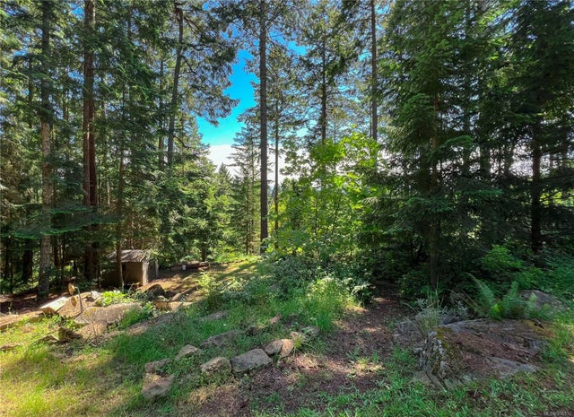 5 of 9 - 2435 Tyee Dr, Gabriola Island, BC