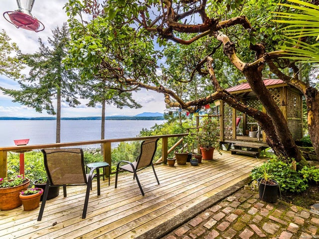 1 of 68 - 2445 Spring Beach Dr, Gabriola Island, BC