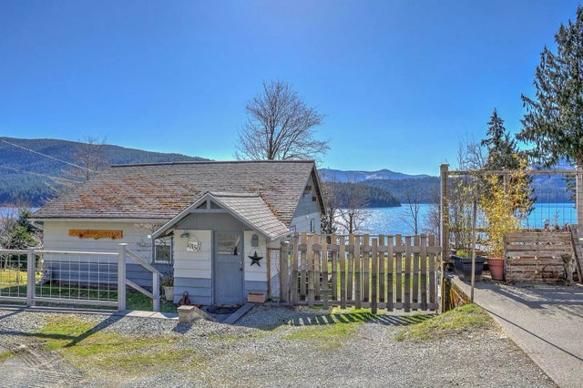 5 of 76 - 10150 Youbou Rd, Youbou, BC