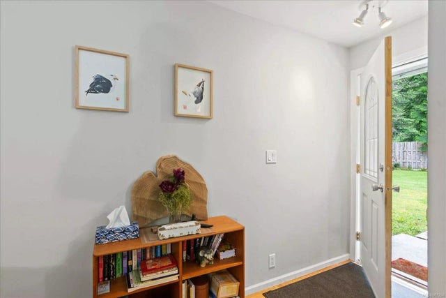 4 of 30 - 1138 Barrett Rd, Gabriola Island, BC