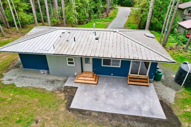2 of 37 - 437 Berg Rd, Gabriola Island, BC