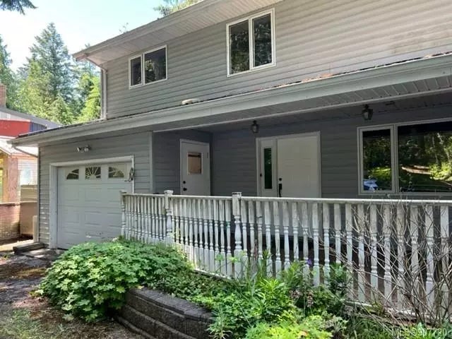 3 of 22 - 1101 Pat Burns Ave, Gabriola Island, BC