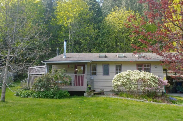 1 of 30 - 1185 Suzanne Ave, Gabriola Island, BC