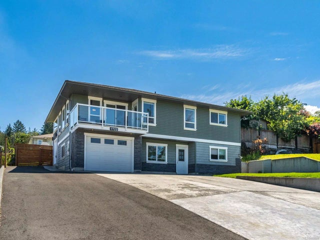 1 of 55 - 1722 Chaplin St, Crofton, BC