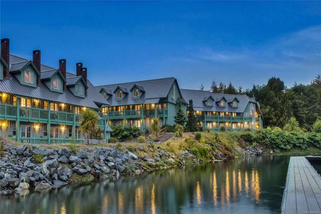 3 of 17 - 1958 Peninsula Rd, Ucluelet, BC