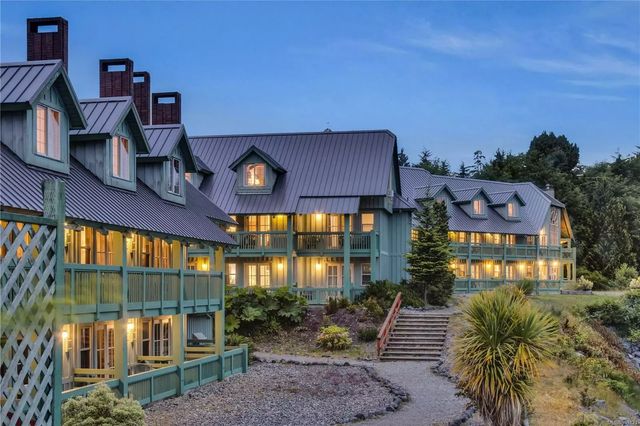 4 of 17 - 1958 Peninsula Rd, Ucluelet, BC
