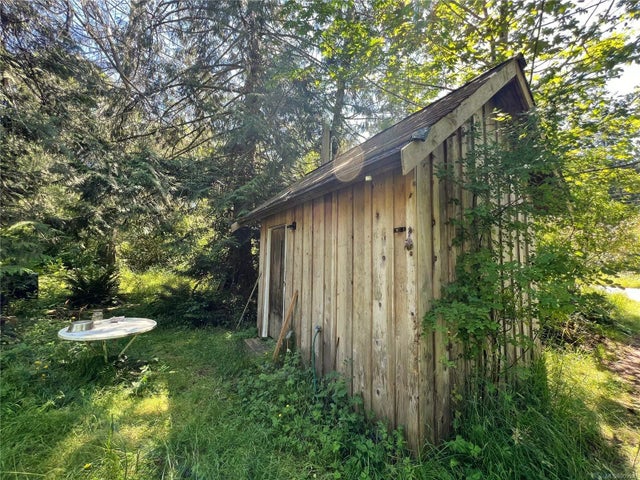 3 of 11 - 1040 Mcclay Way, Gabriola Island, BC