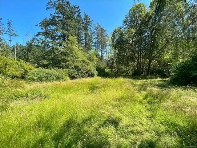 4 of 11 - 1040 Mcclay Way, Gabriola Island, BC