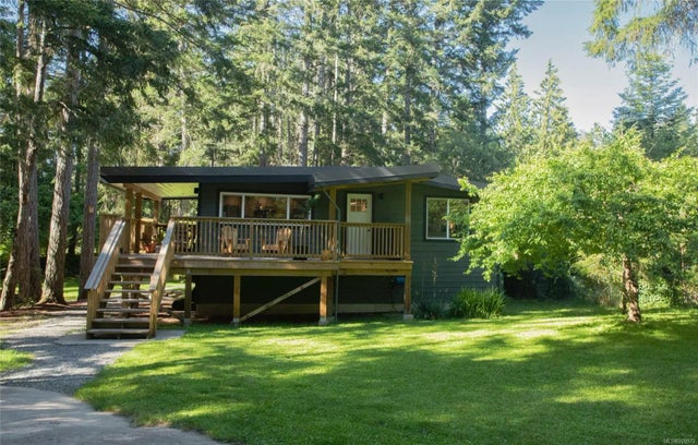 1 of 46 - 680 Crestwood Rd, Gabriola Island, BC
