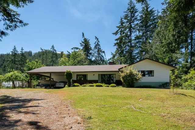 1 of 41 - 1432 Tatlo Rd, Crofton, BC