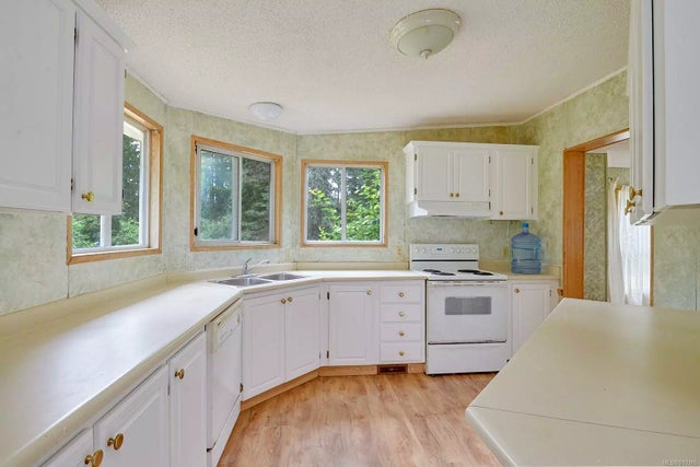 2 of 21 - 1465 Braddock Rd, Errington, BC