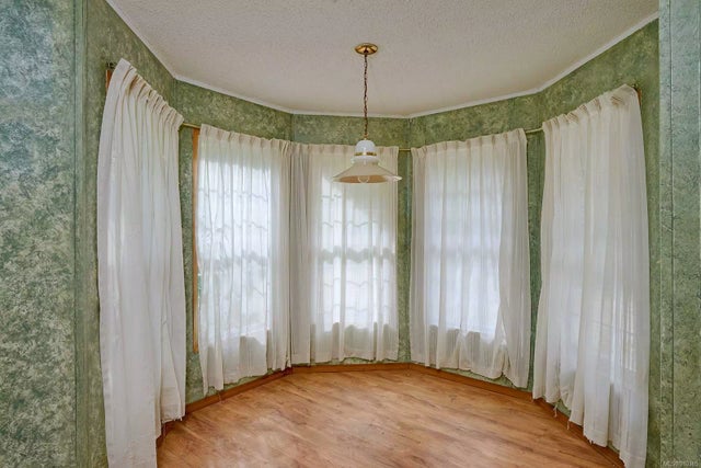 4 of 21 - 1465 Braddock Rd, Errington, BC