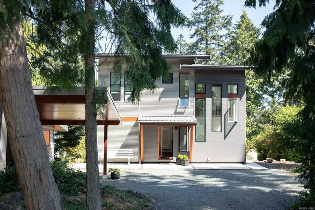 1 of 52 - 964 Chichester Rd, Gabriola Island, BC