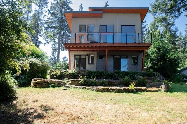 2 of 52 - 964 Chichester Rd, Gabriola Island, BC