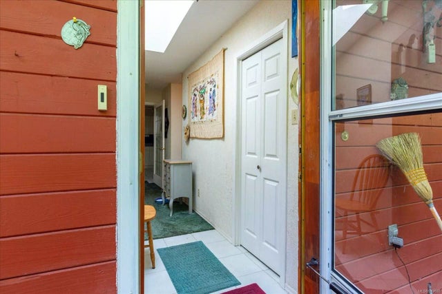 5 of 48 - 948 Dirksen Rd, Gabriola Island, BC