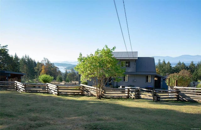 1 of 51 - 1640 Ferne Rd, Gabriola Island, BC
