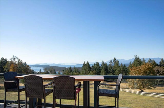 2 of 51 - 1640 Ferne Rd, Gabriola Island, BC