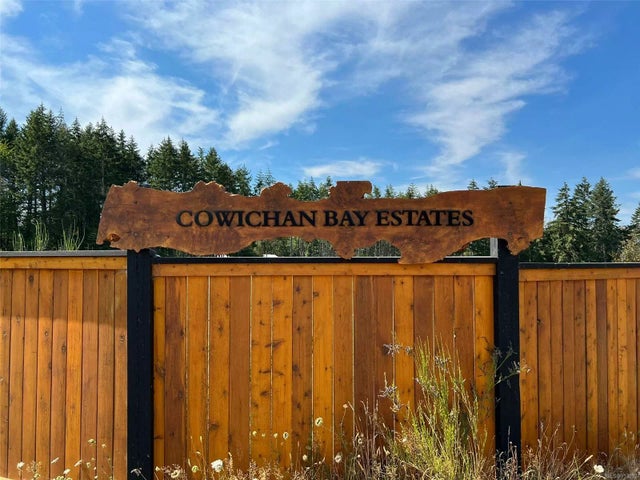 3 of 9 - 4585 Galdwell Rd, Cowichan Bay, BC