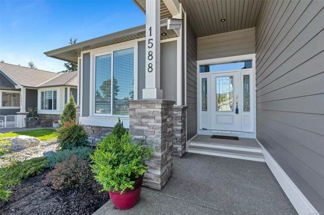 4 of 39 - 1588 Rondeault Rd, Cowichan Bay, BC