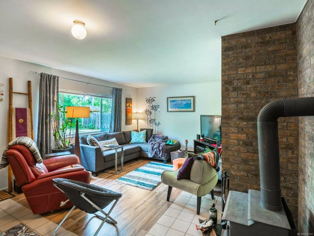 2 of 36 - 1203 Leffler Rd, Errington, BC