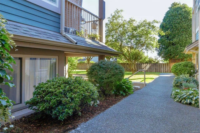 3 of 40 - 2951 Oak St 102c, Chemainus, BC