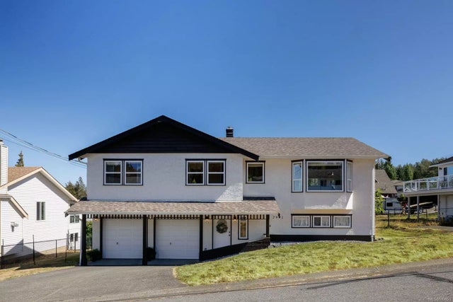 1 of 38 - 7991 Glenhurst Dr, Crofton, BC