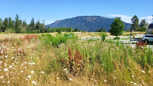1 of 21 - Lot 24 Vee Rd, Cowichan Bay, BC