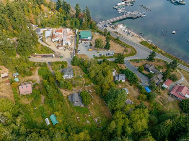 4 of 98 - 395 Station Rd, Fanny Bay, BC