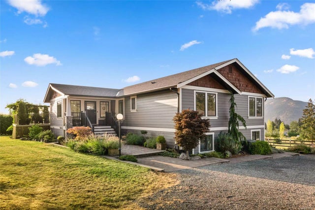 1 of 67 - 1282 Cherry Point Rd, Cowichan Bay, BC