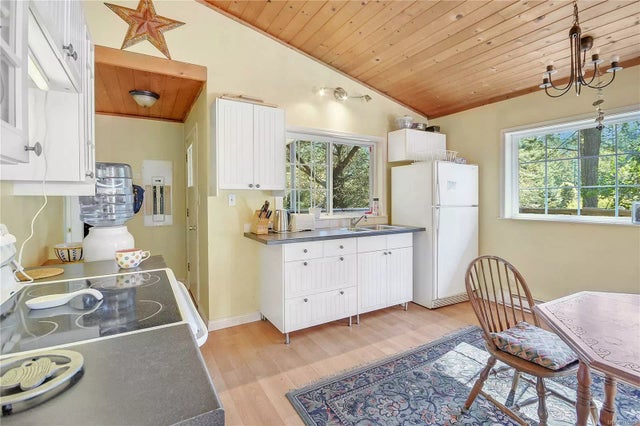 5 of 44 - 3280 South Rd, Gabriola Island, BC