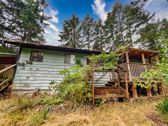 3 of 25 - 980 Pat Burns Ave, Gabriola Island, BC