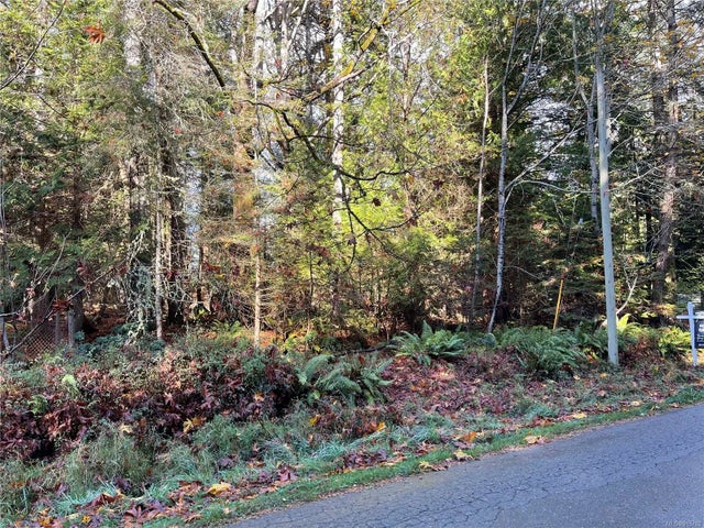 1 of 16 - Lt 37 Spruce Ave, Gabriola Island, BC