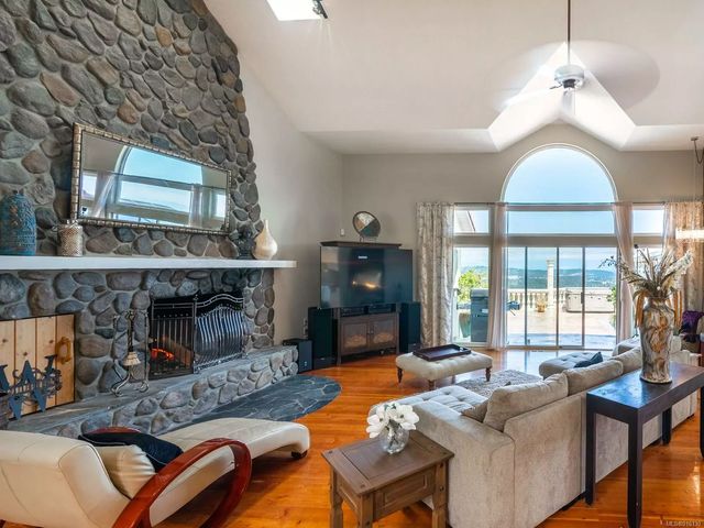3 of 98 - 2800 Benson View Rd, Nanaimo, BC