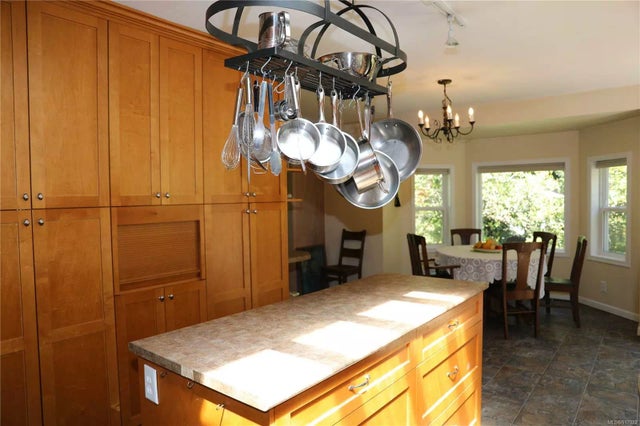 5 of 49 - 4820 Hillbank Rd, Cowichan Bay, BC