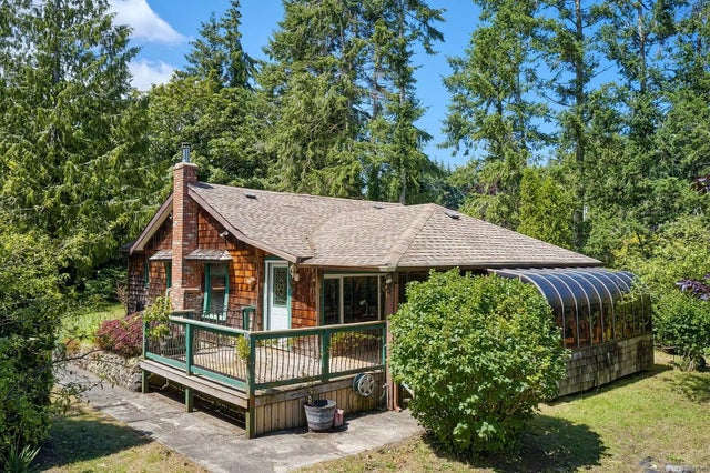 1 of 35 - 8254 Island Hwy S, Fanny Bay, BC