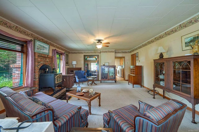 3 of 35 - 8254 Island Hwy S, Fanny Bay, BC